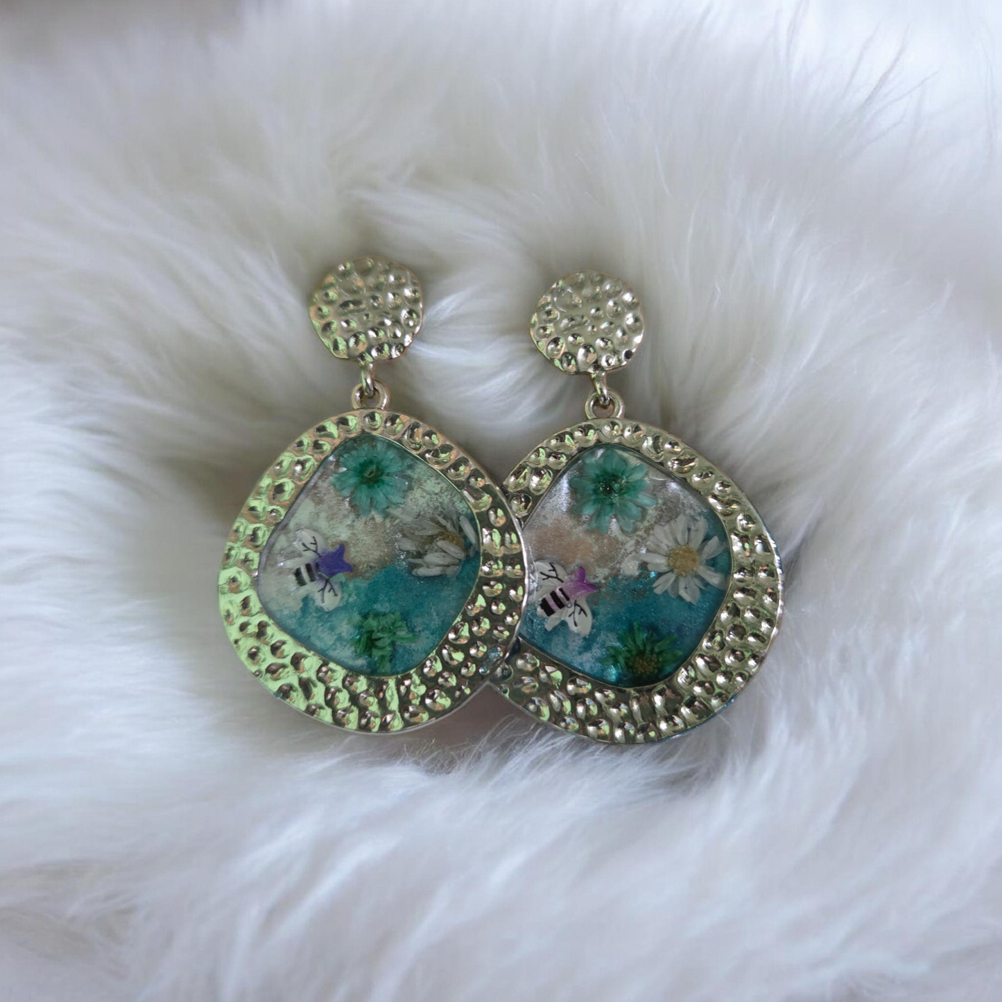 LIMITED EDITION- BEE SWEET HAMMERED HORIZON DANGLE STUDS